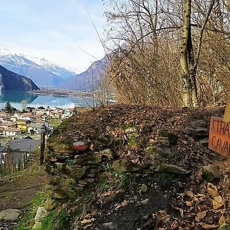 La Casa Dei Miei Nonni Tra Montagne E Lago Holiday home